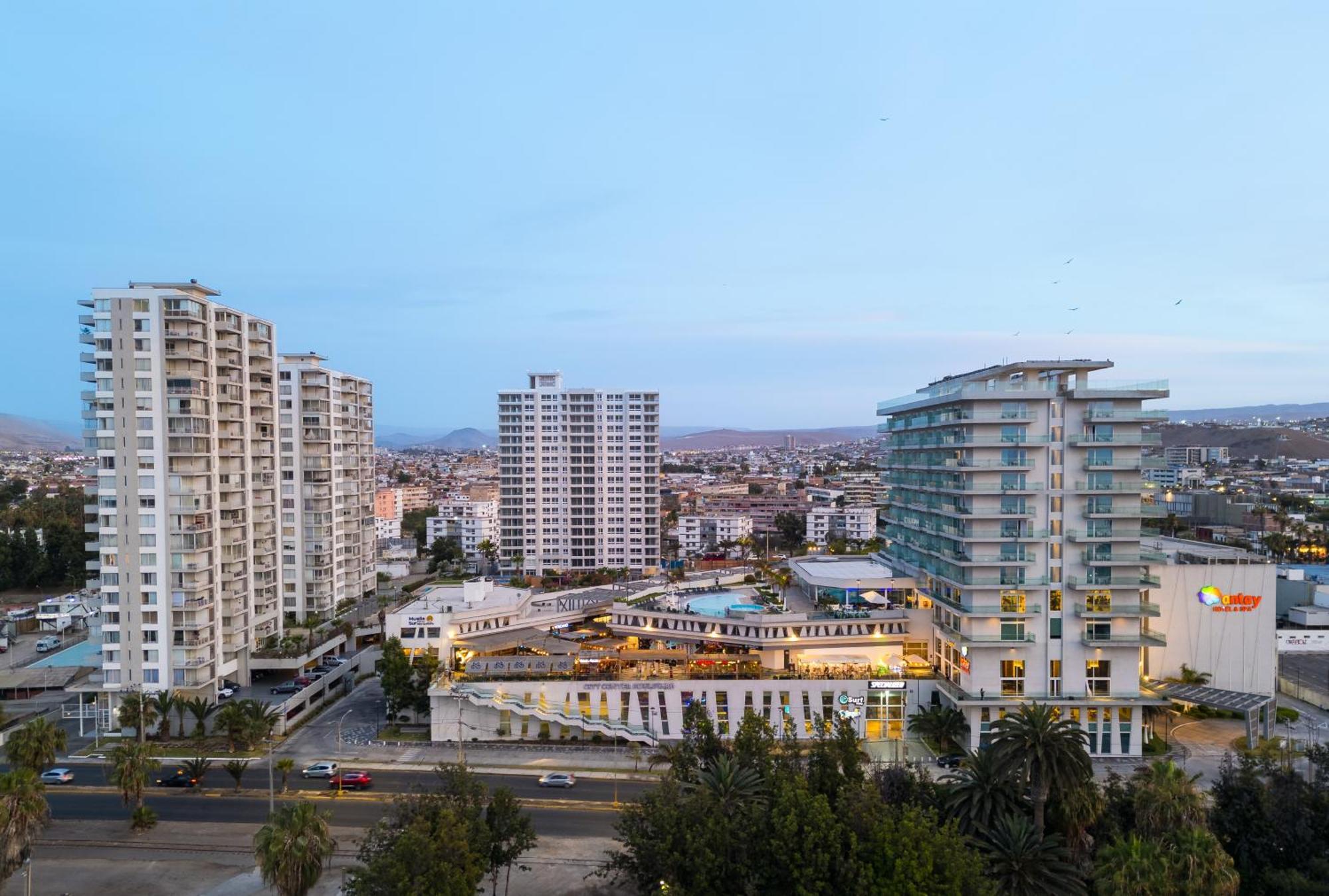 Antay Hotel & Spa Arica Esterno foto View of the city centre