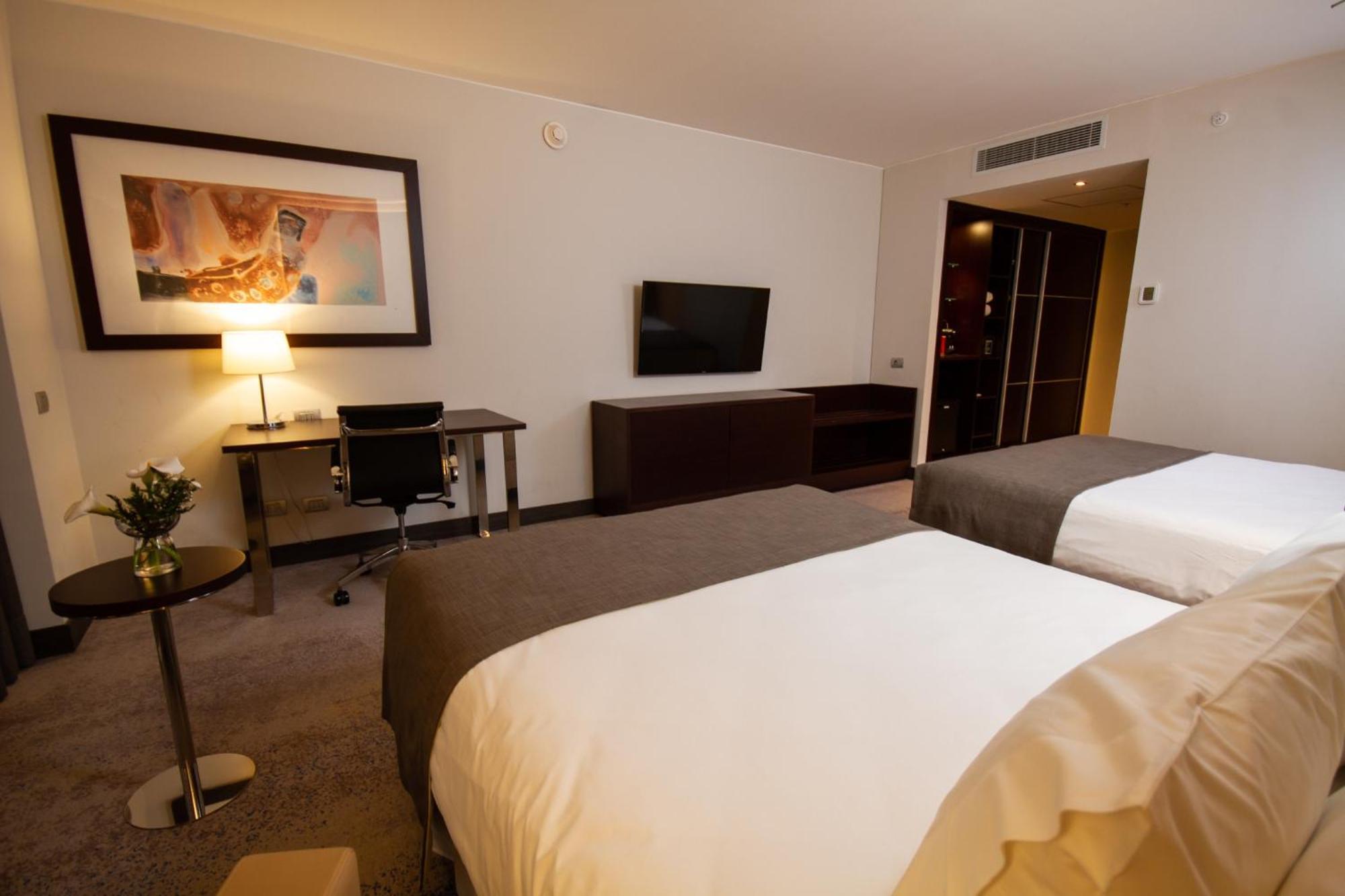 Antay Hotel & Spa Arica Esterno foto A room at the hotel